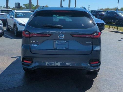 2025 Mazda CX-70 CX-70