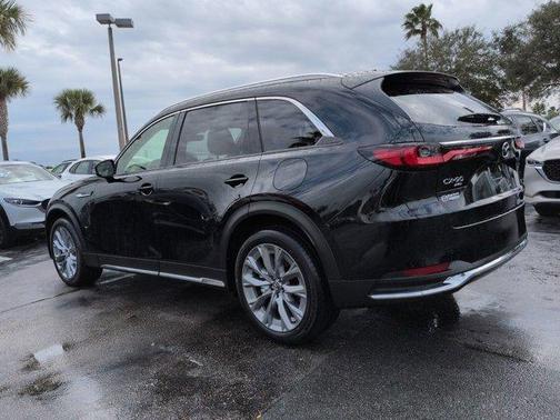 2026 Mazda CX-90 Premium Plus
