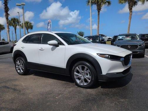 Snowflake White Pearl 2021 Mazda CX-30 Premium Package
