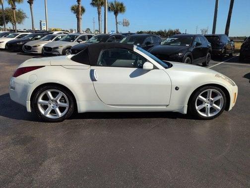 2005 Nissan 350Z Touring