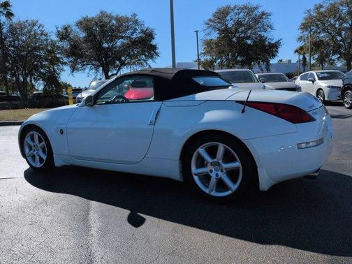 2005 Nissan 350Z Touring