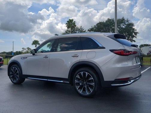2025 Mazda CX-90 PHEV Premium Plus Package