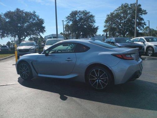 2025 Toyota GR86 Base