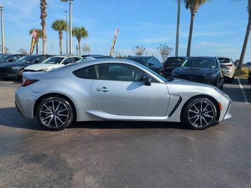 2025 Toyota GR86 Base