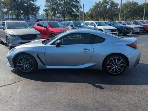 2025 Toyota GR86 Base