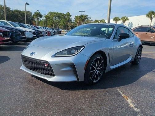 2025 Toyota GR86 Base