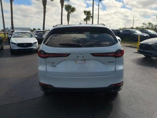 2025 Mazda CX-90 Premium