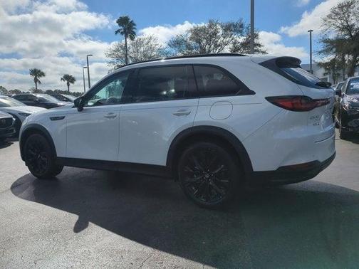 2025 Mazda CX-90 Premium