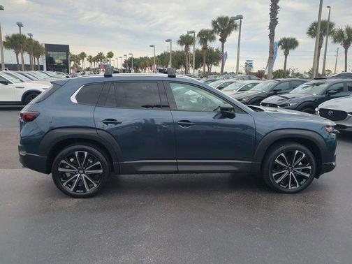 2026 Mazda CX-50 Premium