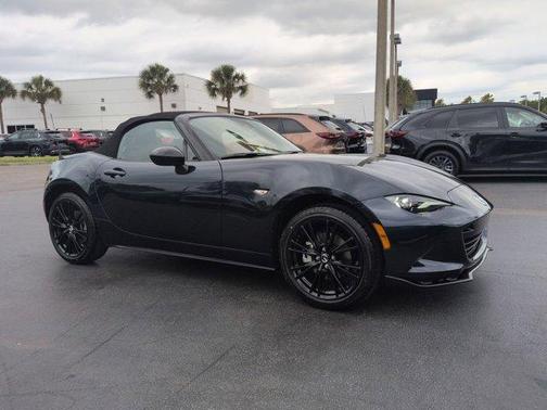 Deep Crystal Blue Mica 2026 Mazda MX-5 Miata Club