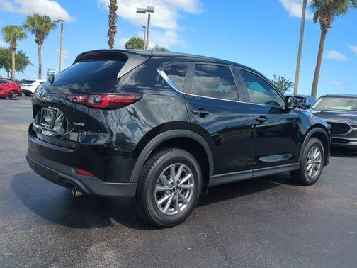 2022 Mazda CX-5 2.5 S Preferred Package