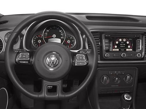 2013 Volkswagen Beetle 