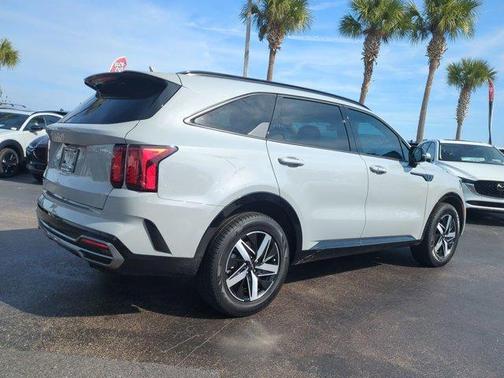 2023 Kia Sorento EX