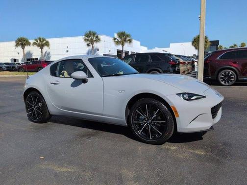 Aero Gray Metallic 2026 Mazda MX-5 Miata Grand Touring