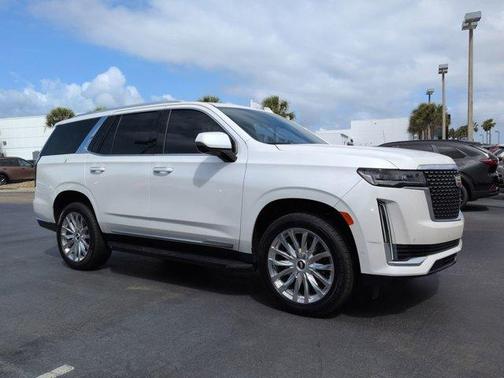 2022 Cadillac Escalade Premium Luxury