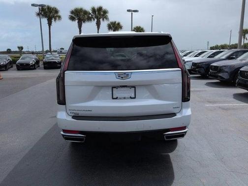 Crystal White Tri-Coat 2022 Cadillac Escalade Premium Luxury