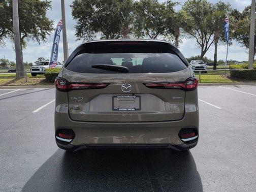 Zircon Sand Metallic 2025 Mazda CX-70 CX-70