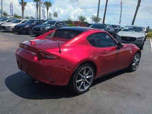 2022 Mazda MX-5 Miata RF Grand Touring