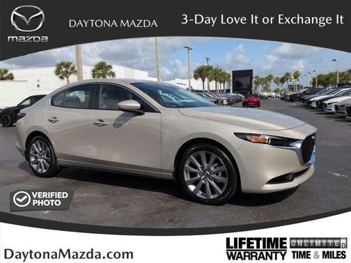 Platinum Quartz Metallic 2026 Mazda Mazda3 FWD w/Preferred Package