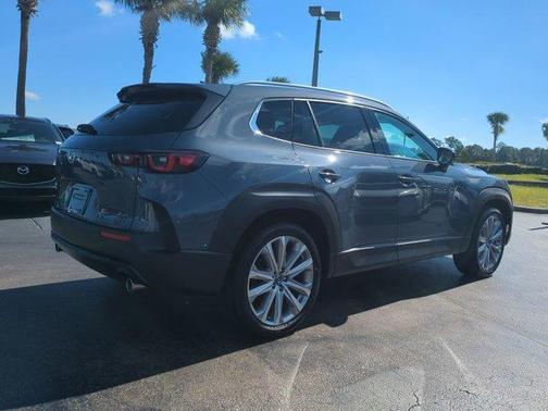 2026 Mazda CX-50 Premium