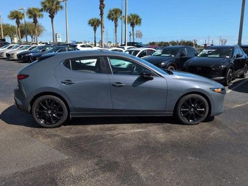 2024 Mazda Mazda3 Carbon Edition