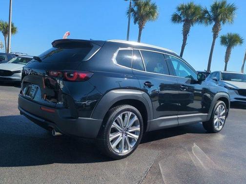 2026 Mazda CX-50 Premium