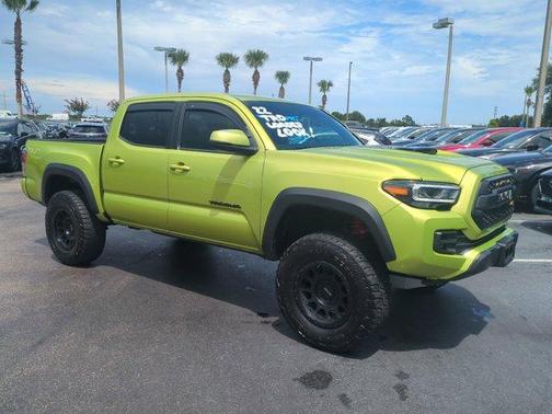 2022 Toyota Tacoma SR