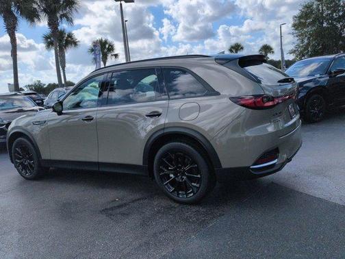 Zircon Sand Metallic 2026 Mazda CX-70 3.3 TURBO PREMIUM
