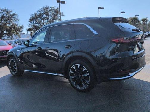 2024 Mazda CX-90 PHEV Premium