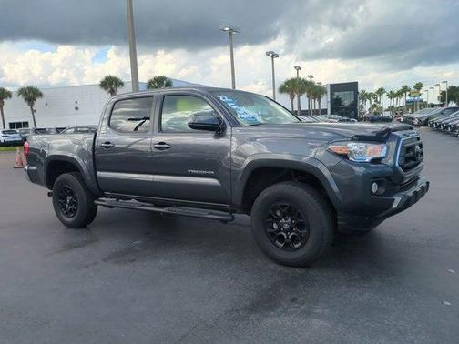 2022 Toyota Tacoma SR5