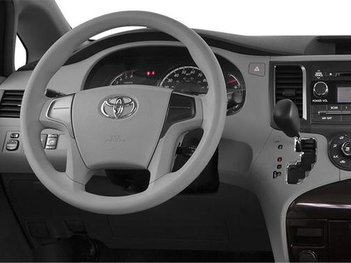 Shoreline Mist 2014 Toyota Sienna Limited