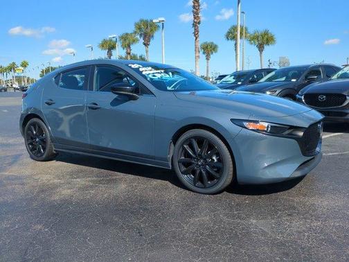 2024 Mazda Mazda3 2.5 S Carbon Edition