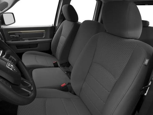 Bright Silver Clearcoat Metallic 2016 RAM 1500 SLT