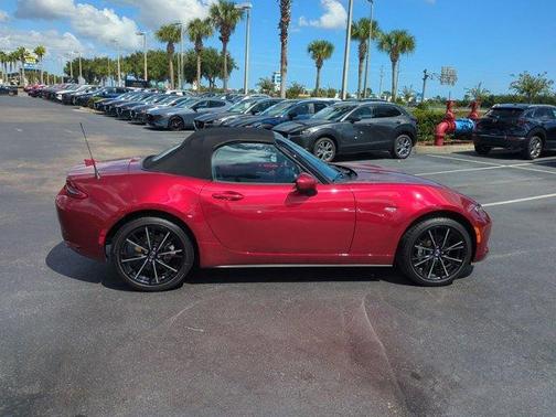 2024 Mazda MX-5 Miata Grand Touring
