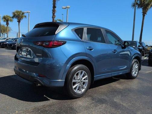 2024 Mazda CX-5 2.5 S Preferred Package