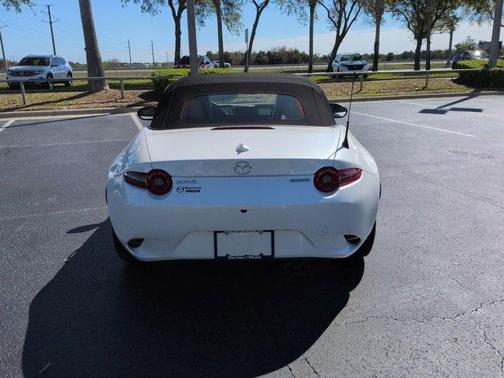 Snowflake White Pearl 2026 Mazda MX-5 Miata Grand Touring