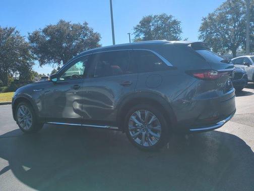 2026 Mazda CX-90 Premium Plus