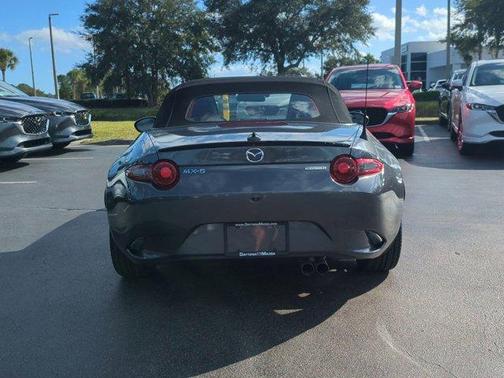 2021 Mazda MX-5 Miata Club