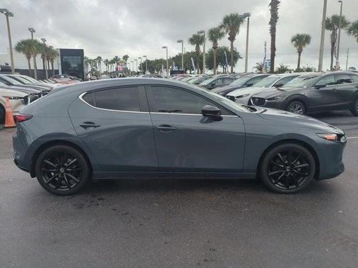 2024 Mazda Mazda3 2.5 S Carbon Edition