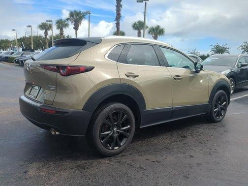 2024 Mazda CX-30 CE T