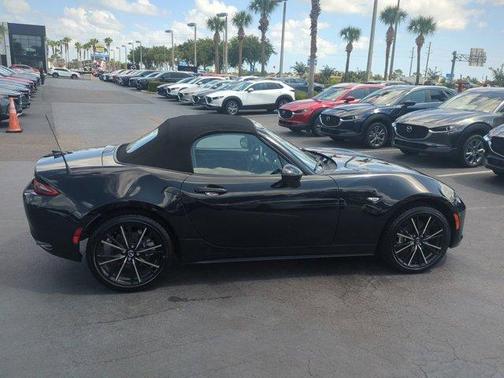 2024 Mazda MX-5 Miata Grand Touring