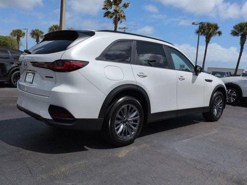 Rhodium White Premium 2026 Mazda CX-70 PHEV SC Plus