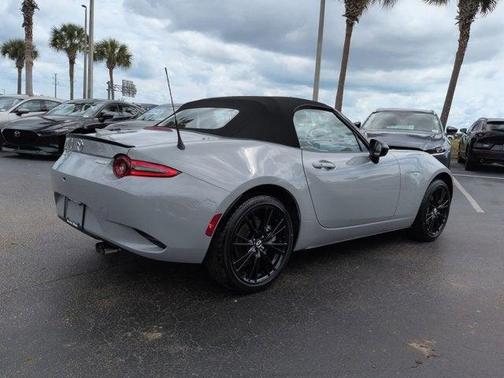 Aero Gray Metallic 2026 Mazda MX-5 Miata Club
