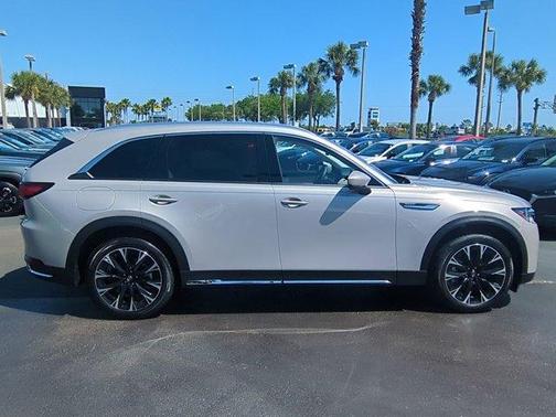 2025 Mazda CX-90 Premium Plus