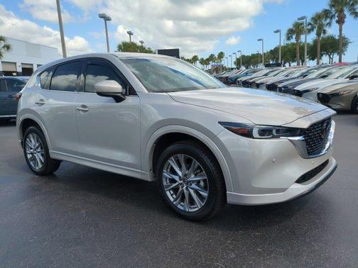 2025 Mazda CX-5 Premium Plus