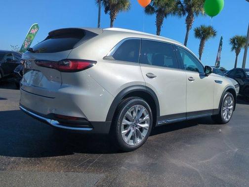 2026 Mazda CX-90 PLUS