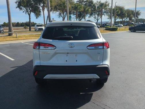 2023 Toyota Corolla Cross LE