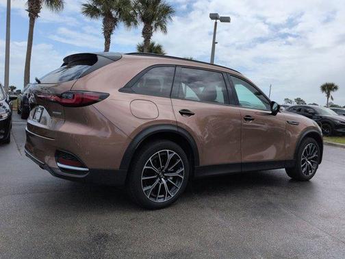 Melting Copper Metallic 2025 Mazda CX-70 PR