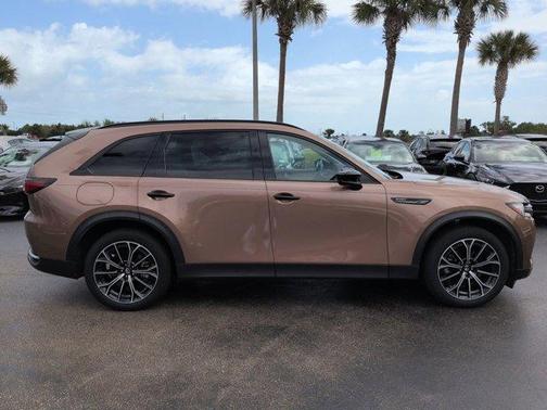 Melting Copper Metallic 2025 Mazda CX-70 PR