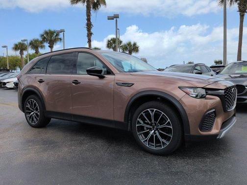 Melting Copper Metallic 2025 Mazda CX-70 PR